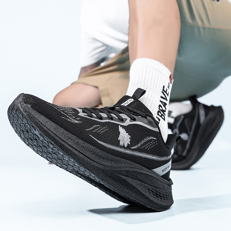 Ultra Hafif Erkek Spor Koşu Ay - Shock Absorbing Gym Trainers incelemesi ve fiyatı
