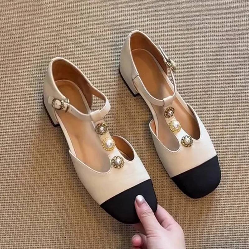 Kadın Kare Ayak Topuklu Sandal - Sandals incelemesi ve fiyatı